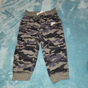 Nike Purple Camo calve joggers